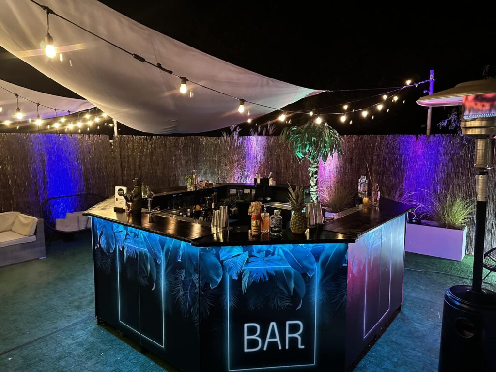 Barman Kraków - obsługa barmańska w Krakowie 1 Barman kraków